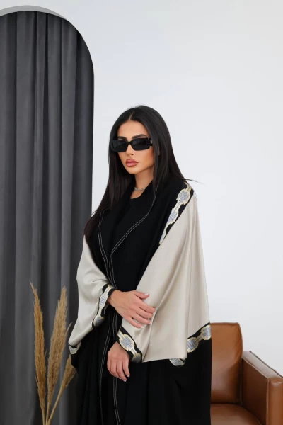 Cuba Crepe Abaya with Silk Crepe in Black and Beige IB158 Black